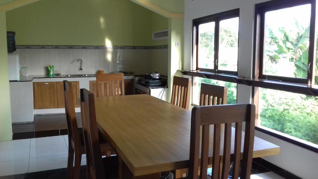 Homestay Dannu's & Ijen, Bromo, Meru Betiri Sukomade Tours *
