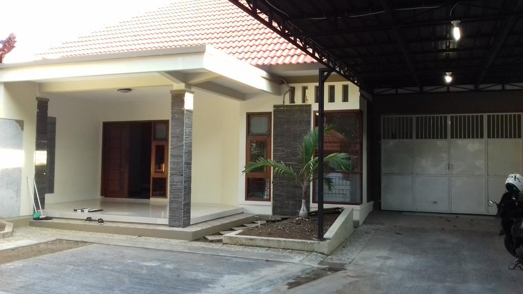 Dannu's & Ijen, Bromo, Meru Betiri Sukomade Tours Homestay *
